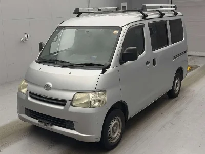 TOYOTA TOWN ACE VAN
