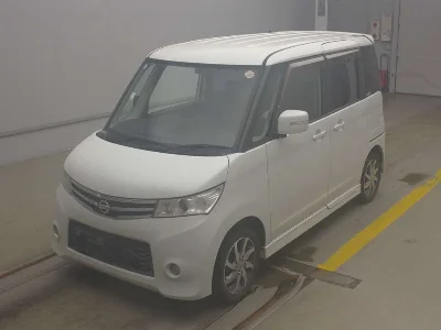 NISSAN ROOX