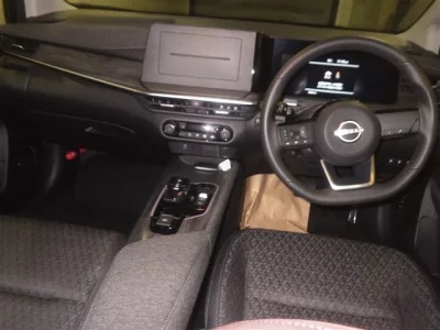 NISSAN AURA