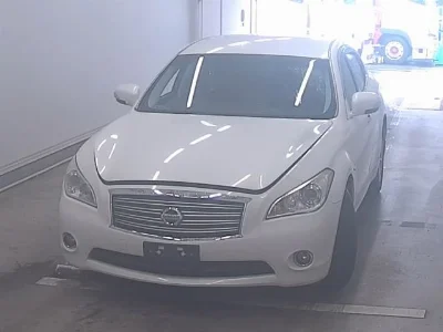 NISSAN FUGA