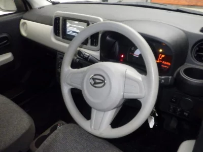 Daihatsu Mira Tocot