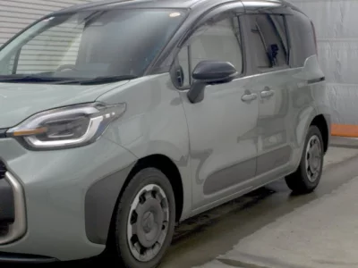 TOYOTA SIENTA