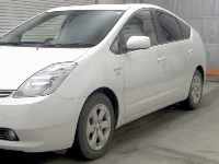Цена авто Toyota Prius с аукционов Японии, номер кузова NHW20, пробег 174 000, оценка 2