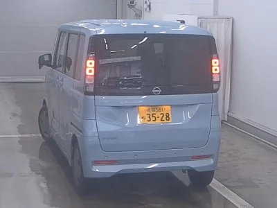 NISSAN ROOX