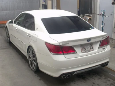TOYOTA CROWN