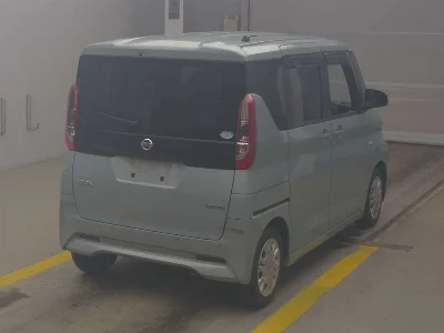 NISSAN ROOX