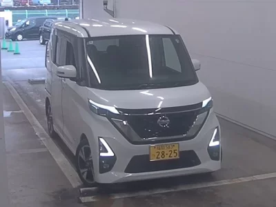 NISSAN ROOX