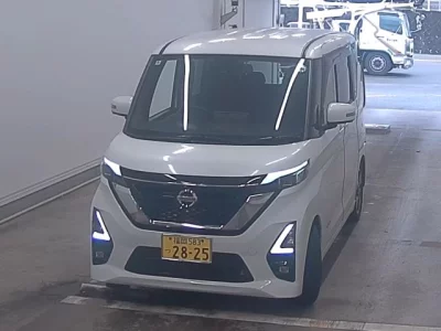 NISSAN ROOX