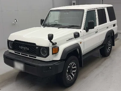 TOYOTA LAND CRUISER