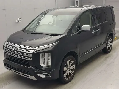 MITSUBISHI DELICA D5