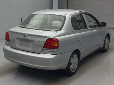 Toyota Platz