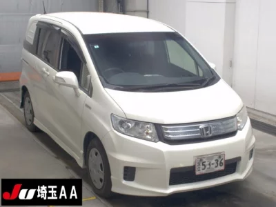 Honda FREED SPIKE