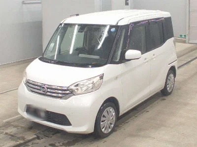NISSAN DAYZ ROOX