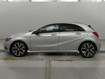 MERCEDES BENZ A CLASS