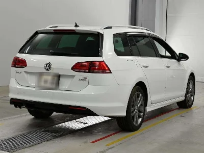 VOLKSWAGEN GOLF VARIANT