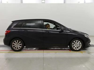 MERCEDES BENZ B CLASS