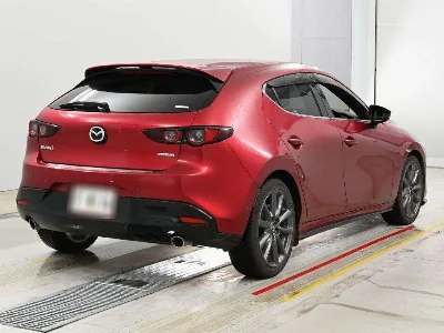 MAZDA MAZDA3 FASTBACK