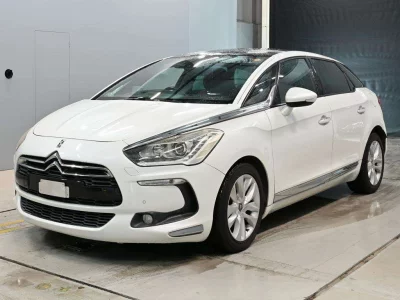 CITROEN DS5