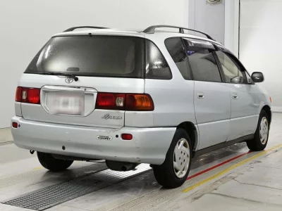 TOYOTA IPSUM