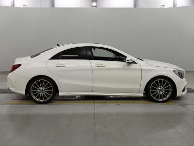 MERCEDES BENZ CLA