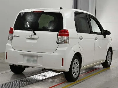 TOYOTA SPADE