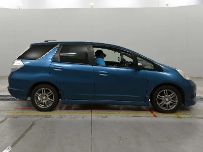 HONDA FIT SHUTTLE