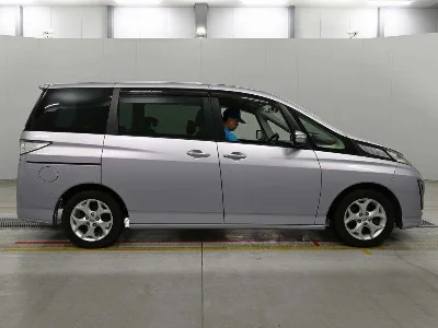 MAZDA BIANTE