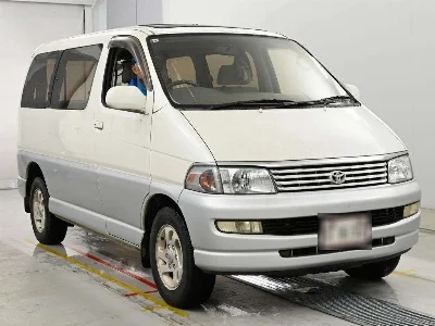 Статистика аукционов Toyota Hiace Regius