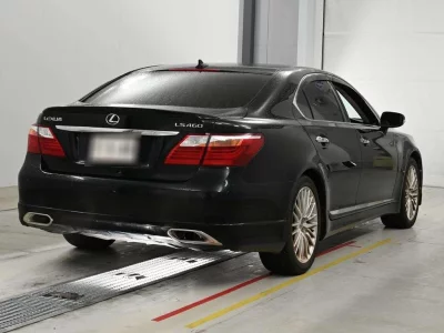 LEXUS LS