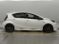 Цена авто Toyota Aqua с аукционов Японии, номер кузова NHP10, пробег 137 000, оценка 6