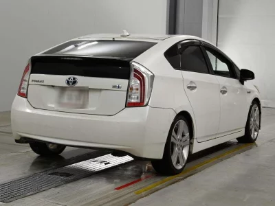 Статистика аукционов Toyota Prius