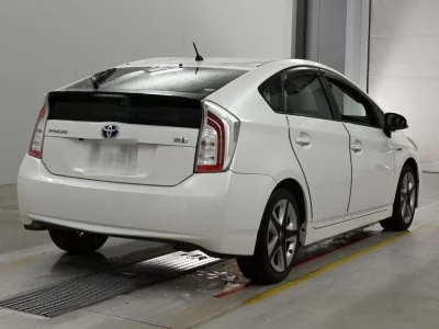 Статистика аукционов Toyota Prius