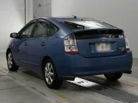 Цена авто Toyota Prius с аукционов Японии, номер кузова NHW20, пробег 89 000, оценка 6