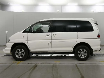 MITSUBISHI DELICA