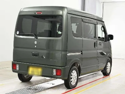 Статистика аукционов Suzuki Every
