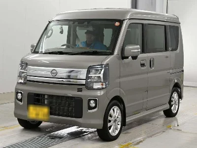 NISSAN CLIPPER RIO