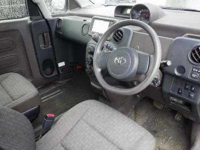 TOYOTA SPADE