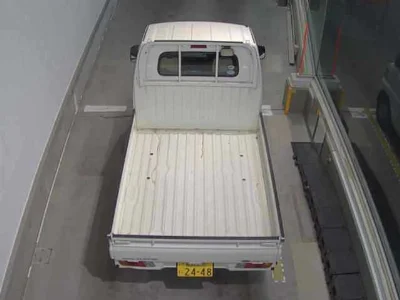 NISSAN CLIPPER TRUCK