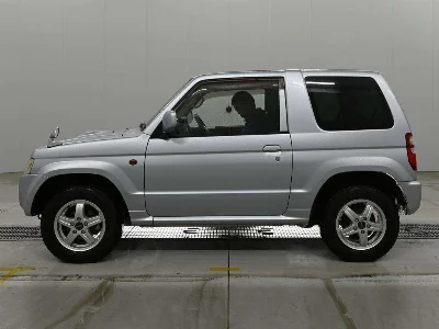 Nissan Kix