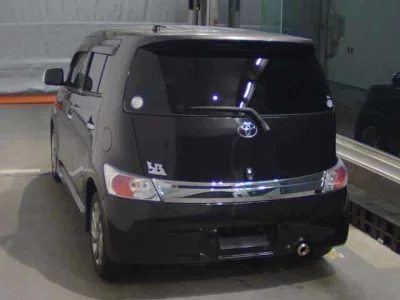 TOYOTA BB