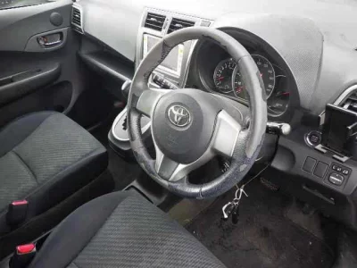 TOYOTA RACTIS