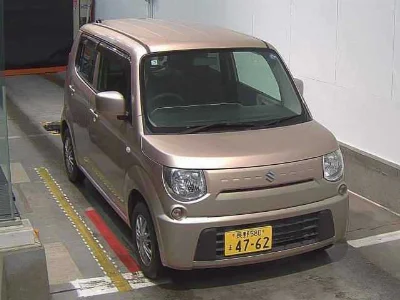 SUZUKI MRWAGON