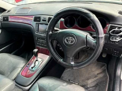 TOYOTA WINDOM