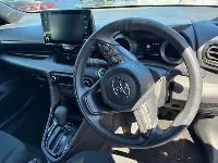 Цена авто Toyota Yaris с аукционов Японии, номер кузова KSP210, пробег 11 000, оценка 3