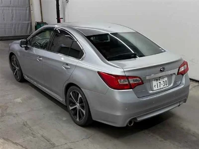 SUBARU LEGACY B4