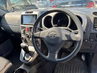 TOYOTA RUSH
