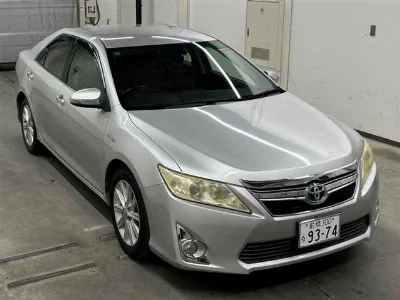 TOYOTA CAMRY