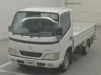 TOYOTA DYNA