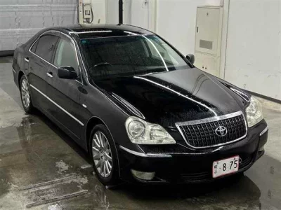 TOYOTA CROWN MAJESTA