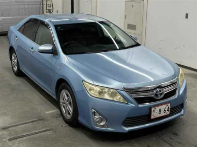 TOYOTA CAMRY